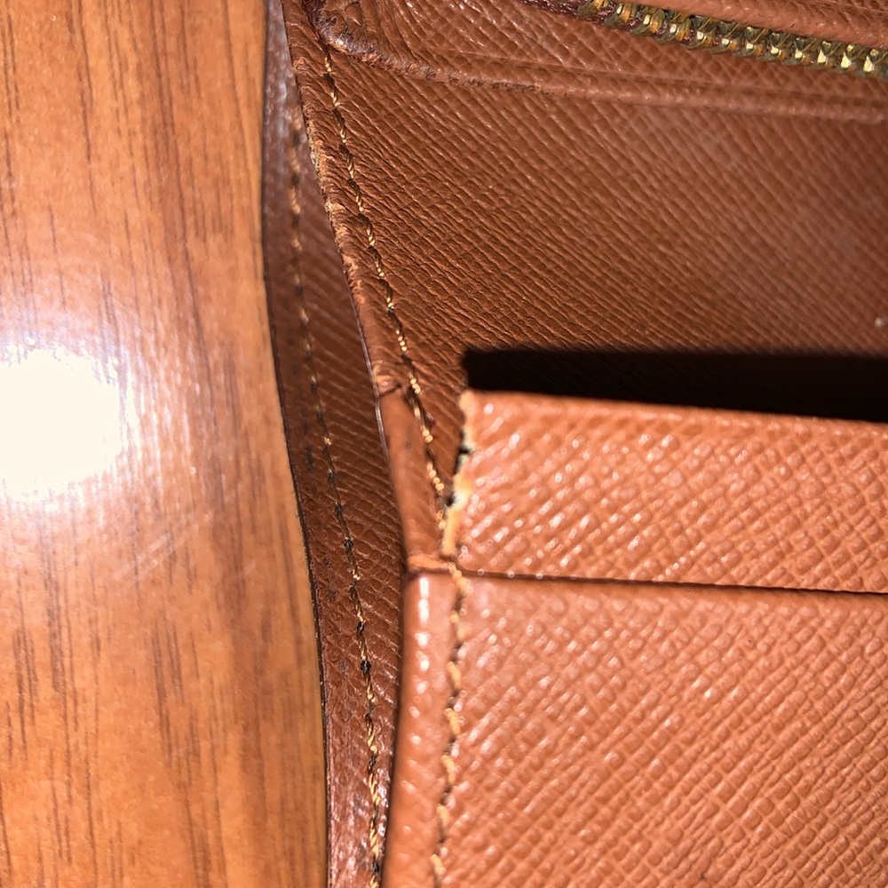 Authentic Louis Vuitton Monogram Cardholder Flap Wallet - Picture 15 of 16